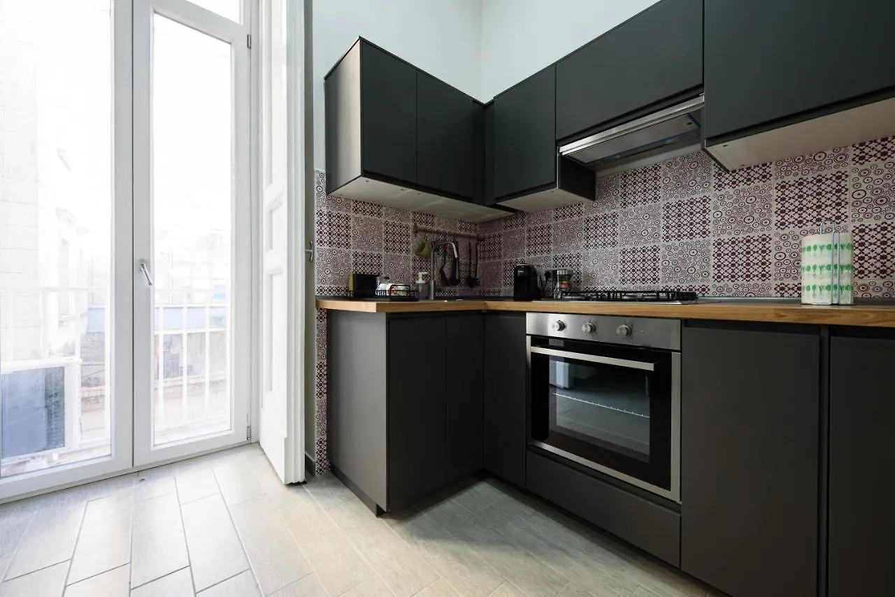 Af Appart'Hotel Napoli Apartment